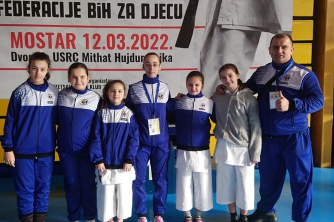 Zejneb Efendić osvojila 3. mjesto i bronzanu medalju na 17. Federalnom prvenstvu za djecu u Mostaru
