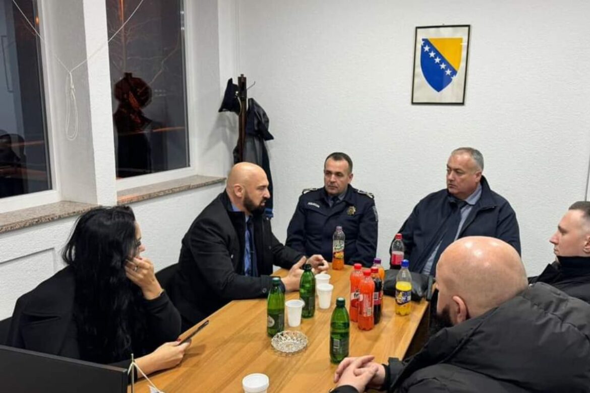 Ministar Isak u posjeti Policijskoj stanici Prozor-Rama