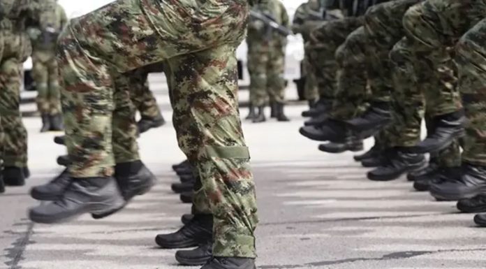 MA NISU OVO RATNE PRIPREME, GDJE BI ONI: Stižu pozivi za vojsku, EVO koga prvo zovu i šta čeka one koji odbiju da nose pušku!