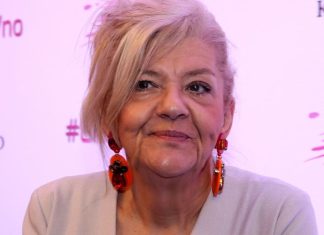 Nakon što je Futa povredio Marina je napisala ovu pesmu i dala našoj velikoj zvezdi: Sad je evergrin, a niko ne zna da krije njenu istinitu priču Nakon što je Futa povredio Marina je napisala ovu pesmu i dala našoj velikoj zvezdi: Sad je evergrin, a niko ne zna da krije njenu istinitu priču - featured image