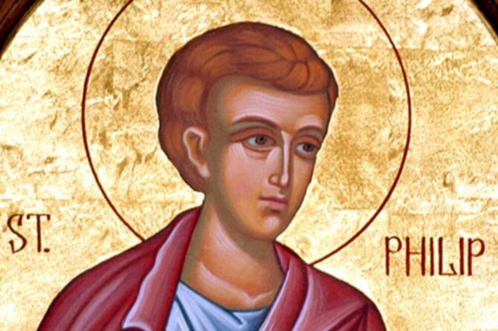 AKO DANAS URADITE SAMO JEDNU OD OVE ČETIRI STVARI, OTERAĆETE ZLO IZ KUĆE: Običaj sa BELIM LUKOM se NE KRŠI inače… - featured image AKO DANAS URADITE SAMO JEDNU OD OVE ČETIRI STVARI, OTERAĆETE ZLO IZ KUĆE: Običaj sa BELIM LUKOM se NE KRŠI inače… - featured image