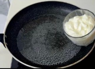 Samo sipajte JOGURT u kipuću vodu, dodajte brašno i ne morate ujutro ići u prodavnicu: Skoro NIKO za ovo ne zna! Samo sipajte JOGURT u kipuću vodu, dodajte brašno i ne morate ujutro ići u prodavnicu: Skoro NIKO za ovo ne zna! - featured image