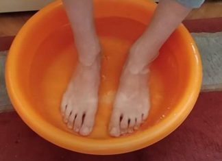 DOKTORICA OTKRILA NA KOJU BOLEST UKAZUJU HLADNE RUKE I NOGE: Temperatura je RAZOTKRIJE, ne znate da je PODMUKLA DOKTORICA OTKRILA NA KOJU BOLEST UKAZUJU HLADNE RUKE I NOGE: Temperatura je RAZOTKRIJE, ne znate da je PODMUKLA - featured image