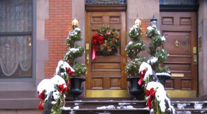 Ne treba vam so: Led sa stepeništa nestaje u sekundi uz jeftin sastojak koji koristimo svakodnevno! Ne treba vam so: Led sa stepeništa nestaje u sekundi uz jeftin sastojak koji koristimo svakodnevno! - featured image