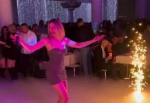 “TUŠIRAM SE I PEREM KOSU KAD STIGNEM”! Naša pevačica tvrdi da je KAO RAKUN! Šokirala o ličnoj higijeni "TUŠIRAM SE I PEREM KOSU KAD STIGNEM"! Naša pevačica tvrdi da je KAO RAKUN! Šokirala o ličnoj higijeni - featured image