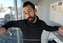 Nema krevet ni nameštaj, kupatilo gleda na ulicu: Kad vidite kako izgleda najmanji stan, više se nećete žaliti na svoju kvadraturu (VIDEO) Nema krevet ni nameštaj, kupatilo gleda na ulicu: Kad vidite kako izgleda najmanji stan, više se nećete žaliti na svoju kvadraturu (VIDEO) - featured image