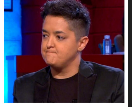 ČUDA su moguća! Marija Šerifović obukla haljinu i izašla pred PUBLIKU! U cvijetnoj haljini je sve ŠOKIRALA, a evo kako izgleda! (FOTO) - featured image ČUDA su moguća! Marija Šerifović obukla haljinu i izašla pred PUBLIKU! U cvijetnoj haljini je sve ŠOKIRALA, a evo kako izgleda! (FOTO) - featured image