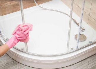 0LJUŠTIĆE KAMENAC Kao Da Je Kora Banane: Zbog 0ve Sitnice Će Vaša Tuš-Kabina Izgledati Kao Da Ste Je Tek Kupili 0LJUŠTIĆE KAMENAC Kao Da Je Kora Banane: Zbog 0ve Sitnice Će Vaša Tuš-Kabina Izgledati Kao Da Ste Je Tek Kupili - featured image