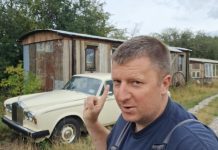 Kupio “rols-rojsa” za male pare, a onda je nastao pakao: Kada je otvorio haubu, imao je šta da vidi Kupio "rols-rojsa" za male pare, a onda je nastao pakao: Kada je otvorio haubu, imao je šta da vidi - featured image