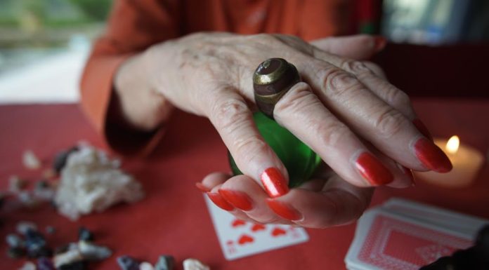 Horoskop za decembar po ciganskim kartama: Za jedan znak će ovo biti ključni mesec sa ogromnim životnim promenama Horoskop za decembar po ciganskim kartama: Za jedan znak će ovo biti ključni mesec sa ogromnim životnim promenama - featured image