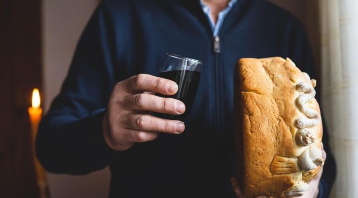 Nikad nije bila na slavi: Hrvatica postavila pitanja koja mnogi ne smeju da pitaju! Srbi se odmah oglasili Nikad nije bila na slavi: Hrvatica postavila pitanja koja mnogi ne smeju da pitaju! Srbi se odmah oglasili - featured image