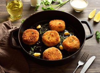 Savršena večera za 15 minuta: Uzmite krompir i čašu jogurta i napravite pljeskavice koje ćete obožavati Savršena večera za 15 minuta: Uzmite krompir i čašu jogurta i napravite pljeskavice koje ćete obožavati - featured image