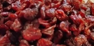 Jedino je voće koja zaustavlja zaborav i čuva srce: Jeftino je i ima ga na svakom koraku, a pravo je blago Jedino je voće koja zaustavlja zaborav i čuva srce: Jeftino je i ima ga na svakom koraku, a pravo je blago - featured image