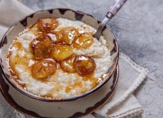 Pitali smo onkologa šta jede za doručak: Kaže da je ovo najzdraviji obrok, a može da se nosi i na posao Pitali smo onkologa šta jede za doručak: Kaže da je ovo najzdraviji obrok, a može da se nosi i na posao - featured image