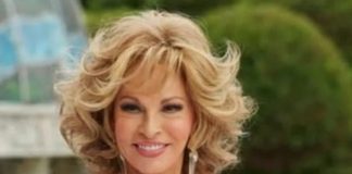 ŽENA POSLIJE 5O. GODINE NE TREBA DA IH NOSI: Izbacite 3 stvari iz GARDEROBE i bićete ODMAH mlađe za deceniju ŽENA POSLIJE 5O. GODINE NE TREBA DA IH NOSI: Izbacite 3 stvari iz GARDEROBE i bićete ODMAH mlađe za deceniju - featured image