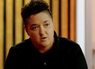 MARIJA ŠERIFOVIĆ PREKINULA INTERVJU NA PINKU, PA SE OBRATILA VODITELJKI: “Nemoj da ti se to desilo više!” Evo kako joj je voditeljka odgovorila MARIJA ŠERIFOVIĆ PREKINULA INTERVJU NA PINKU, PA SE OBRATILA VODITELJKI: "Nemoj da ti se to desilo više!" Evo kako joj je voditeljka odgovorila - featured image