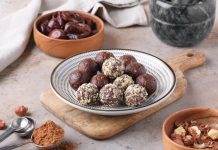 Zdrav posni slatkiš od samo 4 sastojka: Lako se vari, a puni energijom Zdrav posni slatkiš od samo 4 sastojka: Lako se vari, a puni energijom - featured image