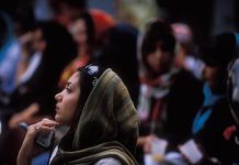 7 SVETIH PRAVILA NIJEDNA NE SME DA PREKRŠI: Ovako zaista žene žive u Iraku – SVEKRVA VODI GLAVNU REČ, A JEDNO… 7 SVETIH PRAVILA NIJEDNA NE SME DA PREKRŠI: Ovako zaista žene žive u Iraku - SVEKRVA VODI GLAVNU REČ, A JEDNO... - featured image