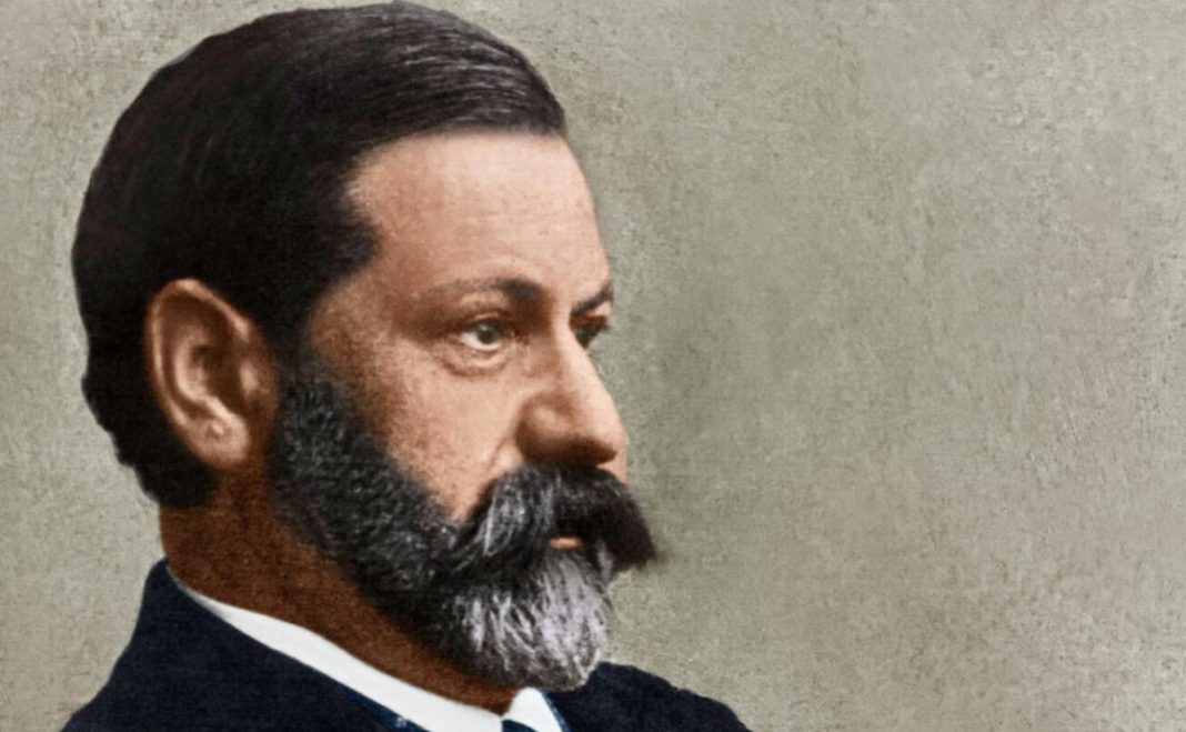 2 saveta Sigmunda Frojda za roditelje: Samo ovako ćete decu pretvoriti u uspešne ljude - featured image 2 saveta Sigmunda Frojda za roditelje: Samo ovako ćete decu pretvoriti u uspešne ljude - featured image