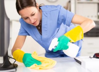 Čistačica iz Bosne rasplakala region: Našla 4.000 evra u Nemačkoj, evo šta je uradila s parama