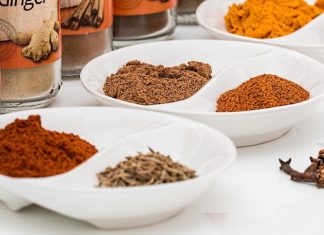 NAJSTARIJI ZAČIN NA SVIJETU: Samo jedna žličica dnevno štiti srce, regulira šećer i loš kolesterol NAJSTARIJI ZAČIN NA SVIJETU: Samo jedna žličica dnevno štiti srce, regulira šećer i loš kolesterol - featured image