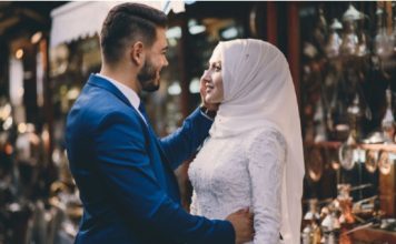 “MOJ BRAT SE OŽENIO MUSLIMANKOM IZ NOVOG PAZARA”: Otišli smo na svadbu i umalo se nismo prevrnuli od šoka “MOJ BRAT SE OŽENIO MUSLIMANKOM IZ NOVOG PAZARA”: Otišli smo na svadbu i umalo se nismo prevrnuli od šoka - featured image