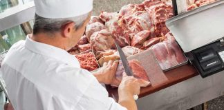 Mesar otkrio najbolji komad svinjetine za roštilj, svi misle da je vrat, a zapravo je nešto drugo Mesar otkrio najbolji komad svinjetine za roštilj, svi misle da je vrat, a zapravo je nešto drugo - featured image