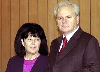 Cela Jugoslavija je brujala o aferi Slobodana Miloševića i srpske glumice: Trošio je kao sapun a Mira pojma nije imala šta se dešava Cela Jugoslavija je brujala o aferi Slobodana Miloševića i srpske glumice: Mira pojma nije imala šta se dešava, iza svega bila zavera vredna 2.000.000 - featured image