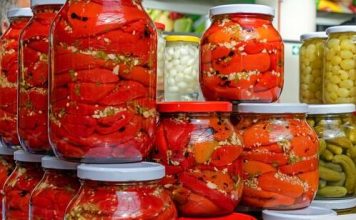 Kako se pravi peckana paprika? Zimnica koju svi obožavaju, a priprema je nikad jednostavnija Kako se pravi peckana paprika? Zimnica koju svi obožavaju, a priprema je nikad jednostavnija - featured image