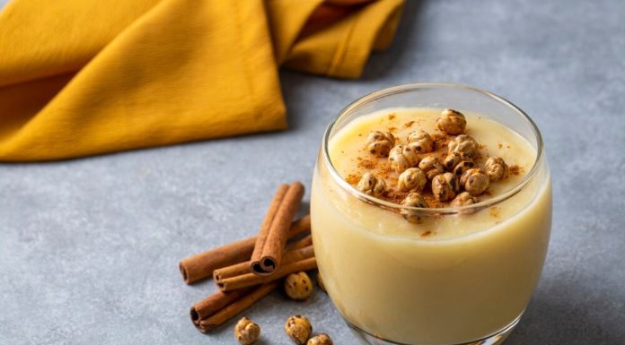 Zaboravljena boza se vraća u modu: Recept travara za napitak bogat B vitaminima Zaboravljena boza se vraća u modu: Recept travara za napitak bogat B vitaminima - featured image