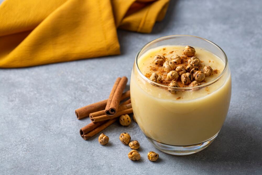 Zaboravljena boza se vraća u modu: Recept travara za napitak bogat B vitaminima - featured image Zaboravljena boza se vraća u modu: Recept travara za napitak bogat B vitaminima - featured image