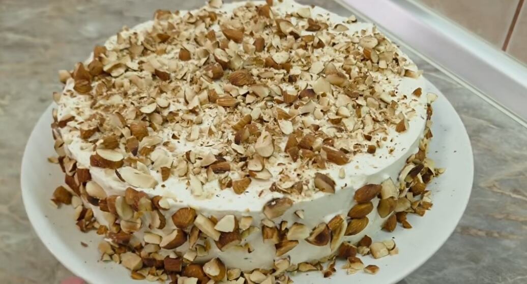 Recept za tortu koja se pravi za 5 minuta: Ovo je najbrža i najukusnija torta svih vremena - featured image Recept za tortu koja se pravi za 5 minuta: Ovo je najbrža i najukusnija torta svih vremena - featured image